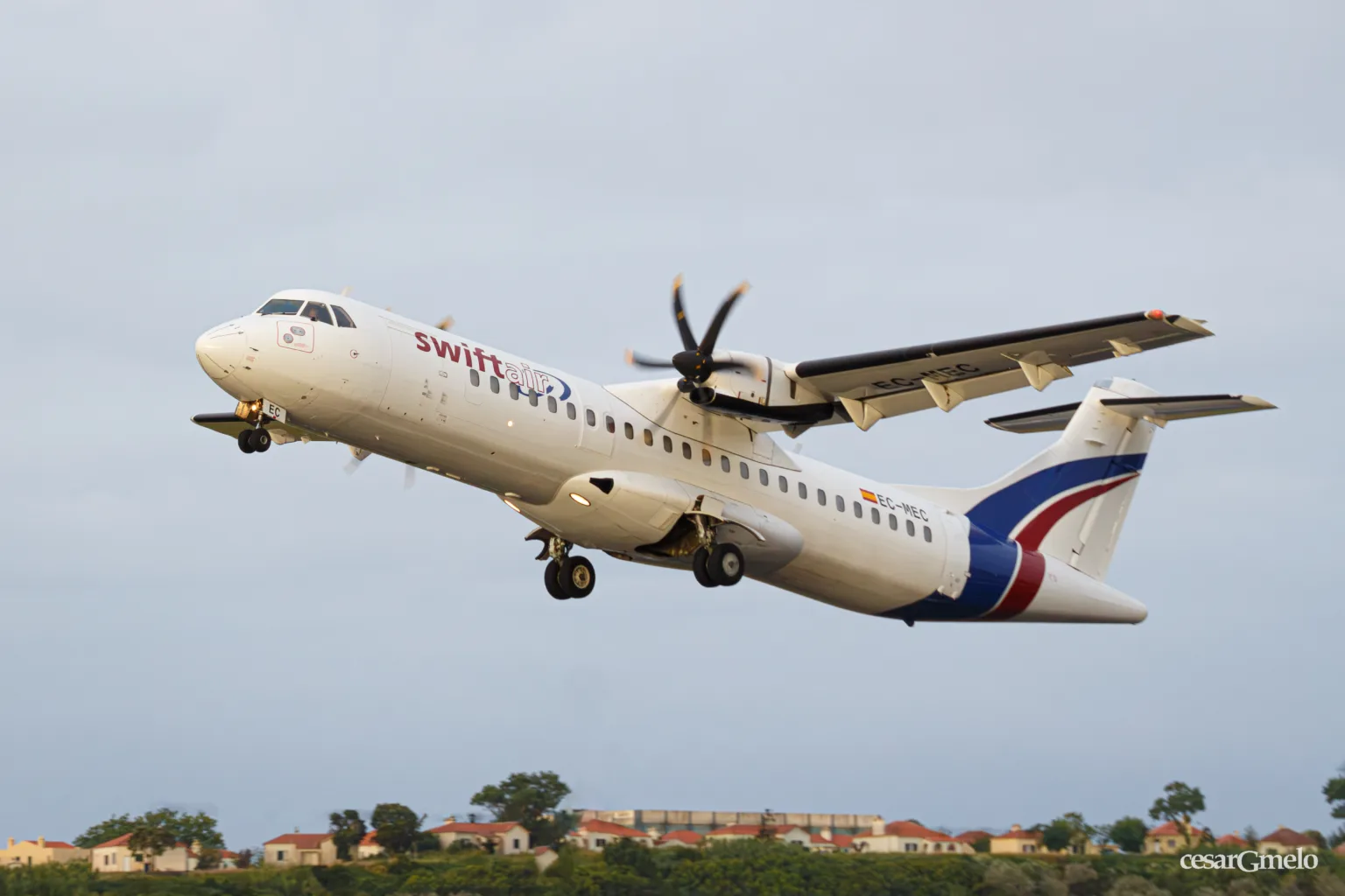 ATR 72-500 // Swiftair // EC-MEC // LPLA // 19.06.2024
